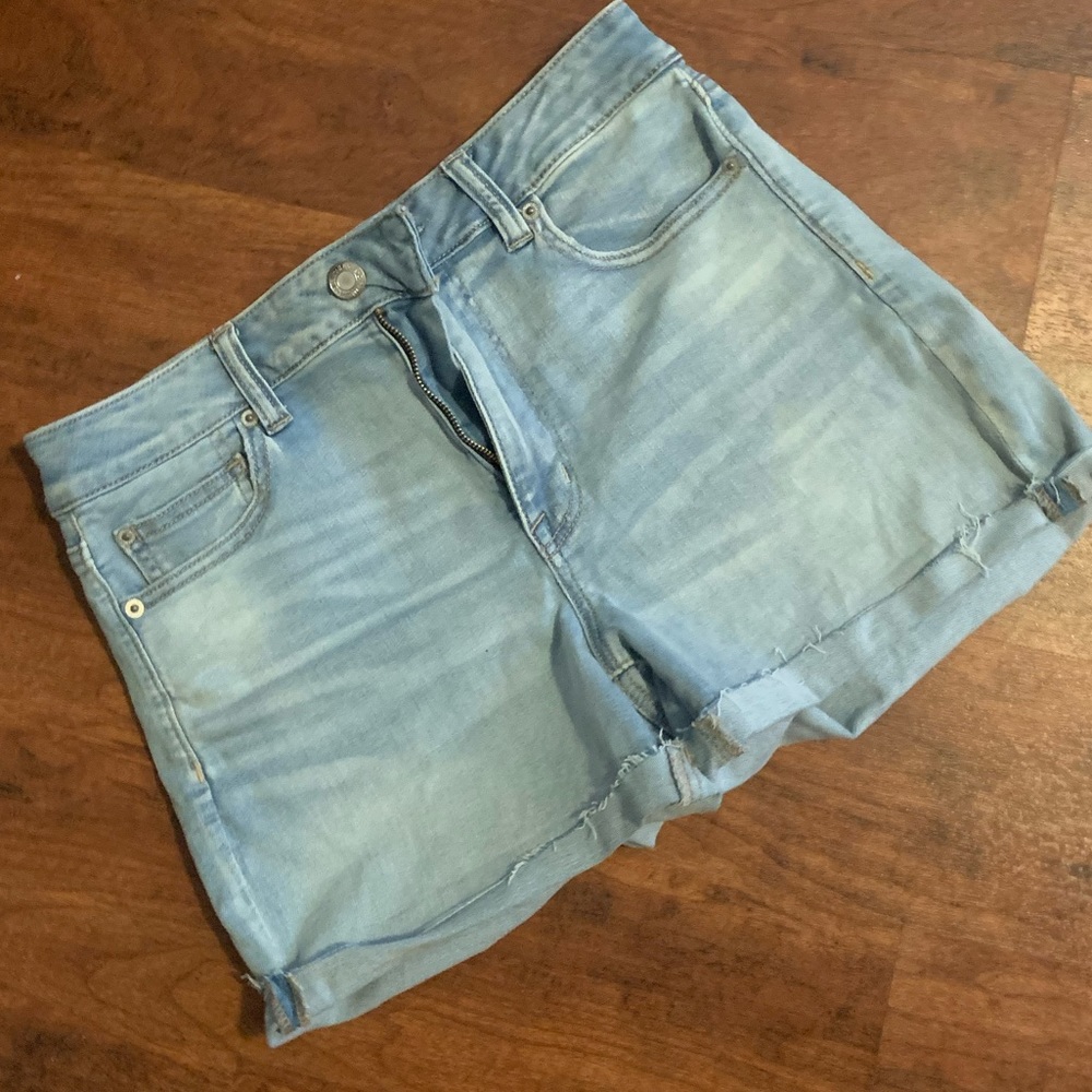 2 pairs American Eagle Hi-Rise Shorts Size 14